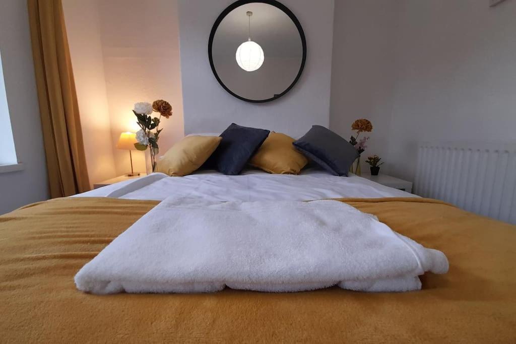 Spacious 4 Bedroom, Free Netflix, Central Location Cardiff Eksteriør billede