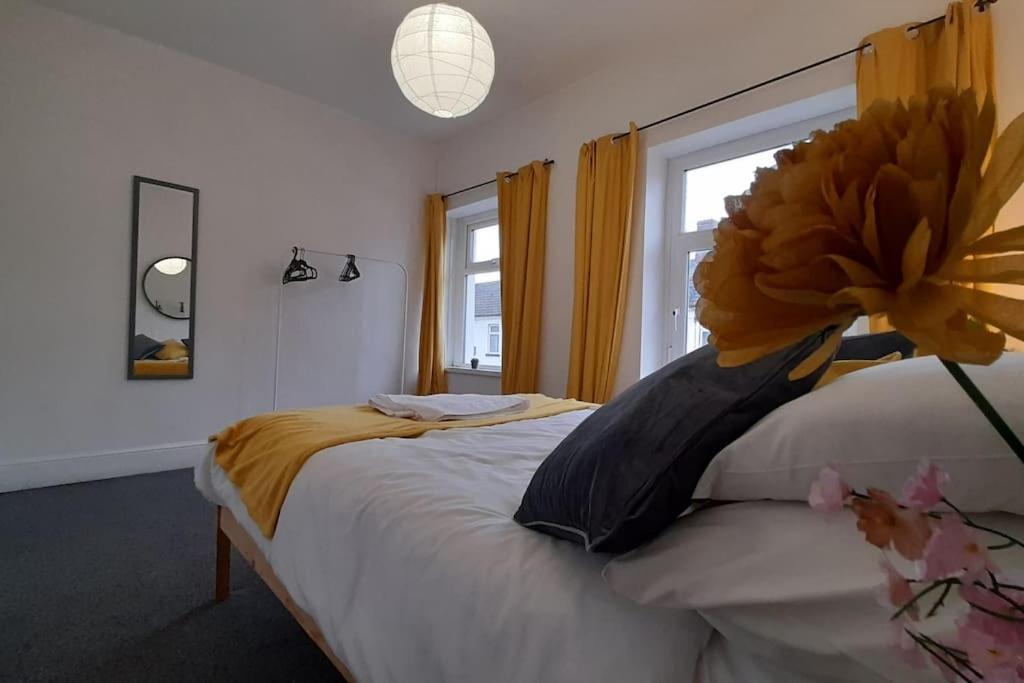 Spacious 4 Bedroom, Free Netflix, Central Location Cardiff Eksteriør billede