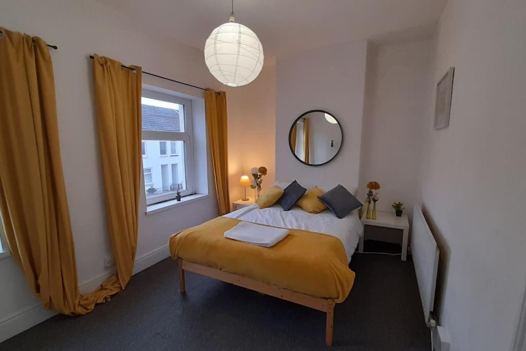 Spacious 4 Bedroom, Free Netflix, Central Location Cardiff Eksteriør billede