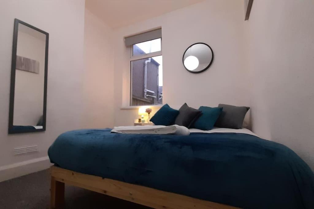 Spacious 4 Bedroom, Free Netflix, Central Location Cardiff Eksteriør billede