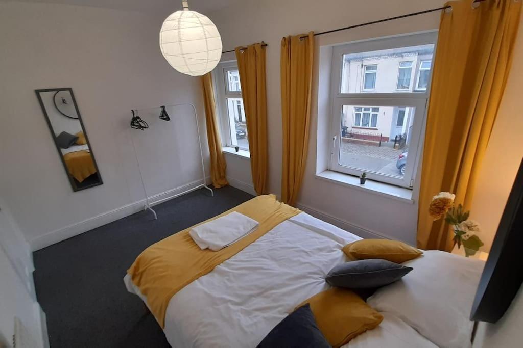 Spacious 4 Bedroom, Free Netflix, Central Location Cardiff Eksteriør billede